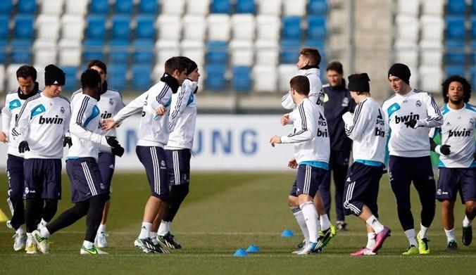 主动表态，重返NBA，快船终于揭开真相，MVP也难逃责任