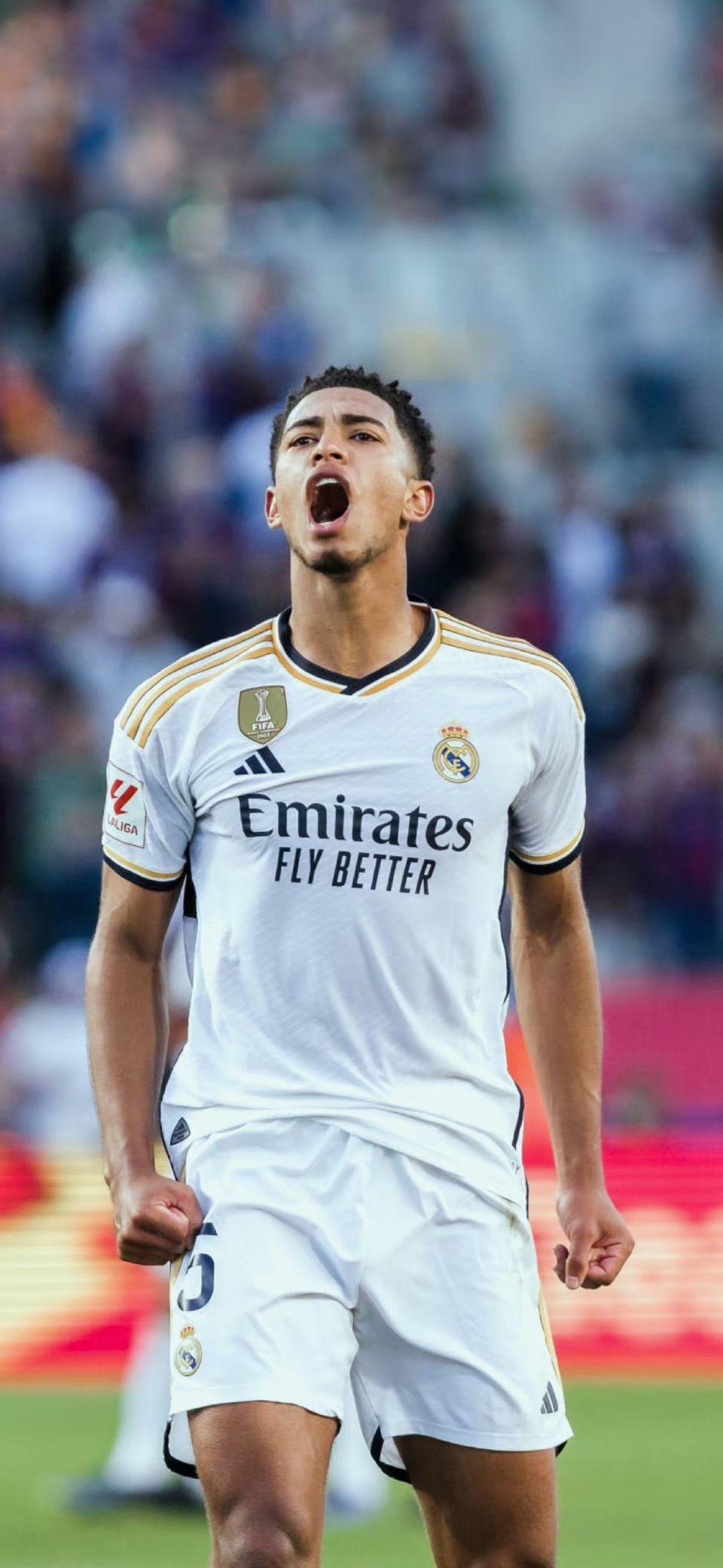 杰伦·约翰逊半场三双创纪录，成道格·里弗斯后首人