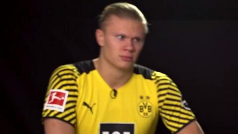 0-2大冷门！14亿豪门主场轰然倒下5轮1胜两大边后卫染红+中卫重伤